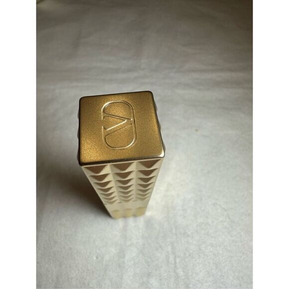 Valentino Spike Valentino Buttery Matte Lipstick Color: 508R - It's Valentino Ba - Picture 4 of 5